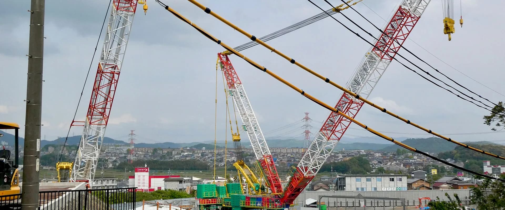 Used crane buyer — MachineryBarn purchases cranes for cash in California