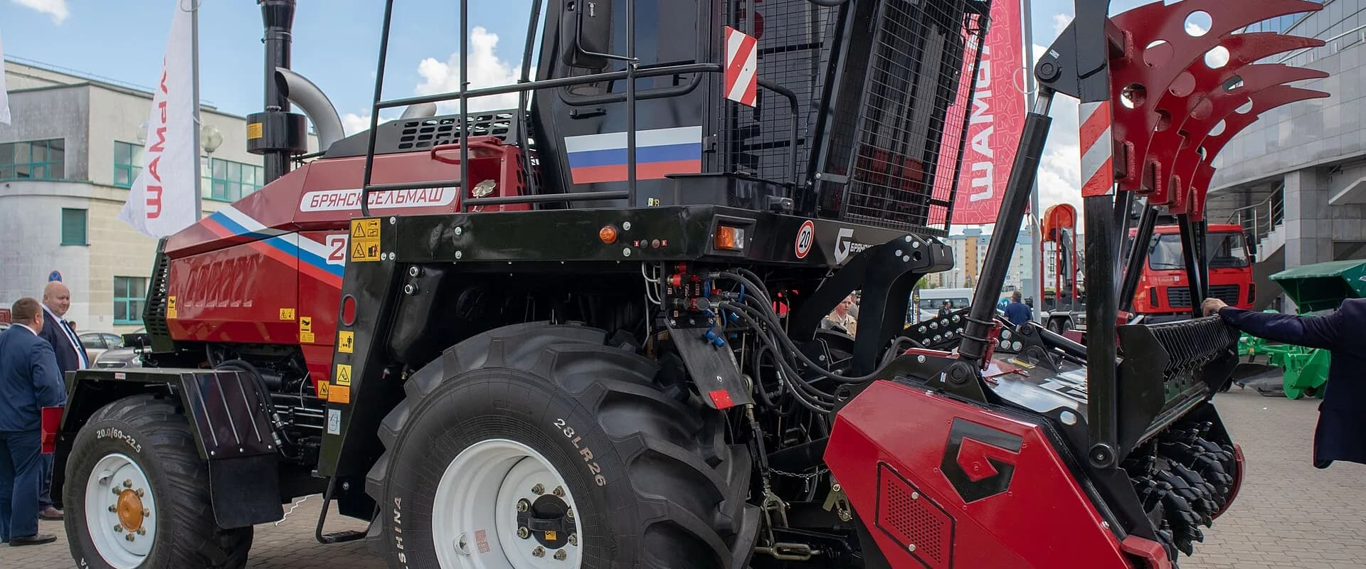 Used forestry equipment buyer — MachineryBarn purchases forestry machinery